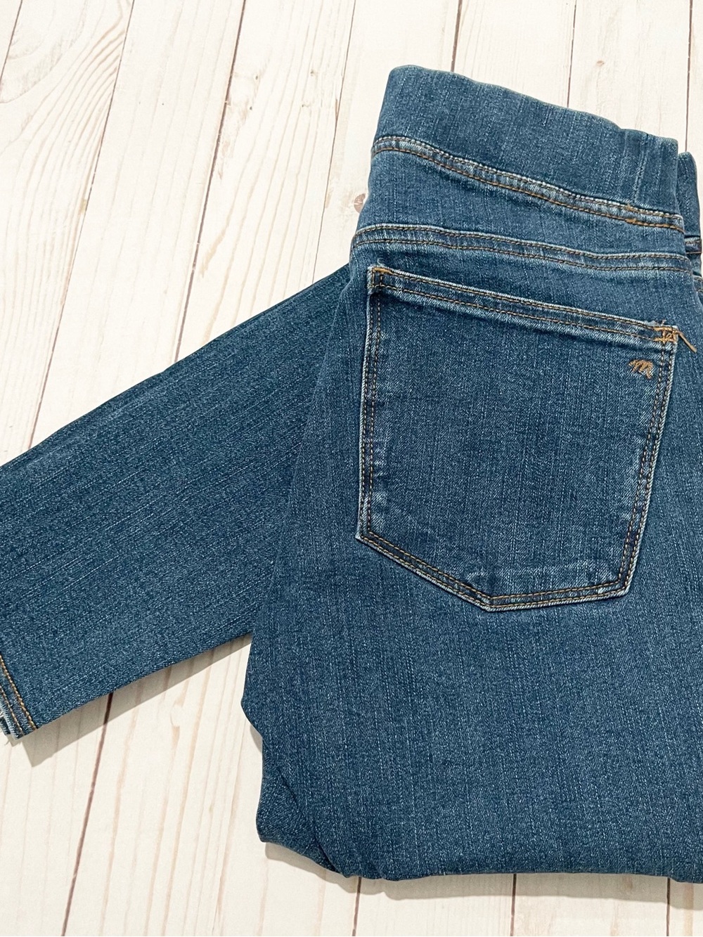 NWOT! MADEWELL Classic Blue Skinny Pull On Jeans - Stretch Denim Size 24